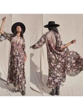 Jen's Pirate Booty | Baroque Hyacinth Gown